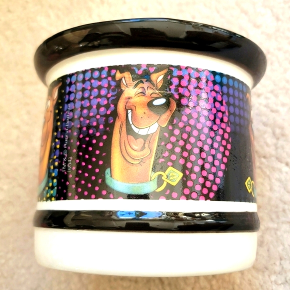Large and Tall Scooby-Doo Ceramic Dog Bowl